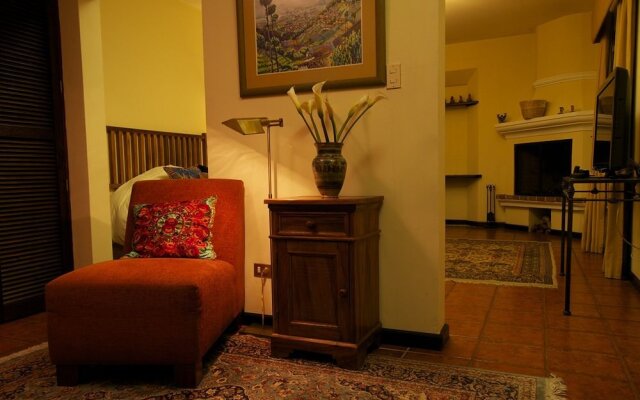 Hotel Sor Juana in Antigua Guatemala, Guatemala from 96$, photos, reviews - zenhotels.com hotel interior