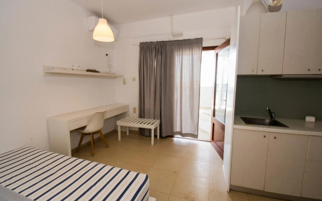 Golden Grain Suites by Checkin