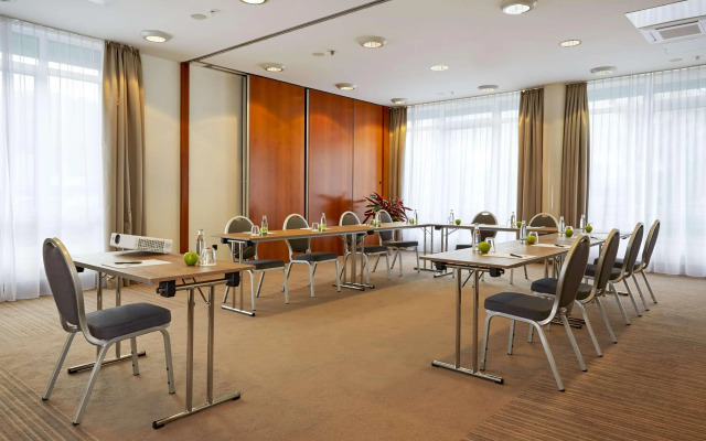 H+ Hotel Stuttgart Herrenberg