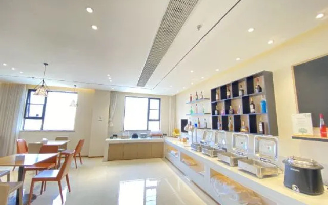 City Comfort Inn Hotel (Jingshan Xinshi Avenue)