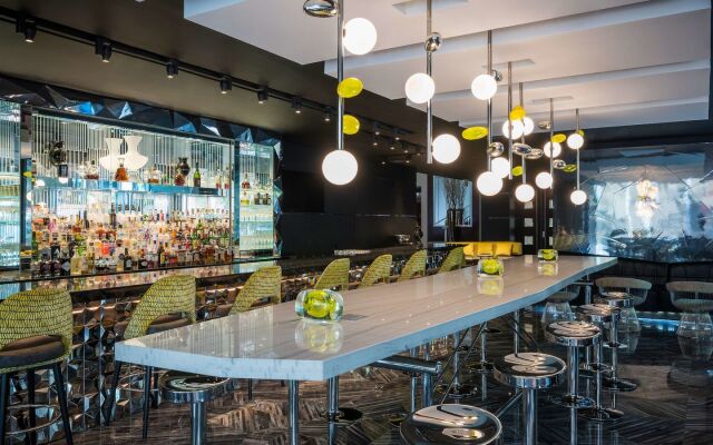 Sofitel Chicago Magnificent Mile