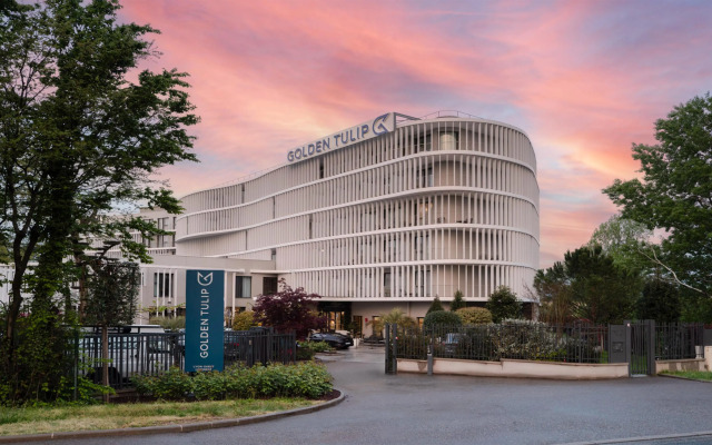 Golden Tulip Lyon Ouest Techlid - Hotel and Spa