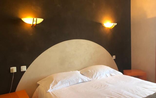 Hôtel Restaurant Du Commerce