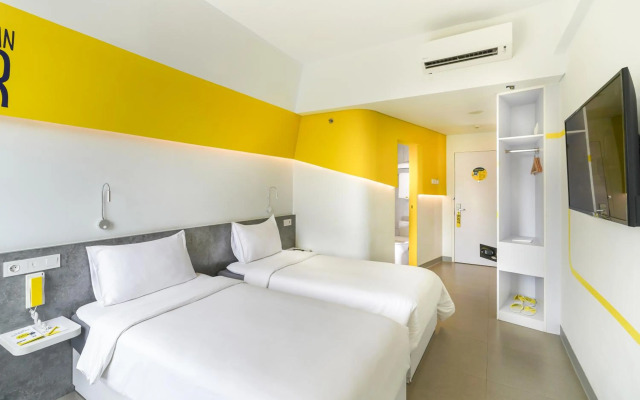 YELLO Hotel Manggarai Jakarta