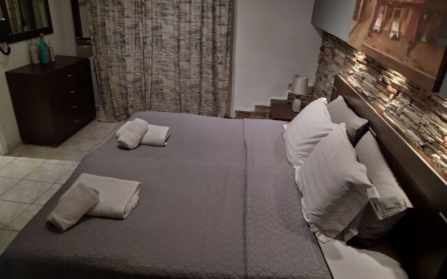 MarGio Skiathos Apartments