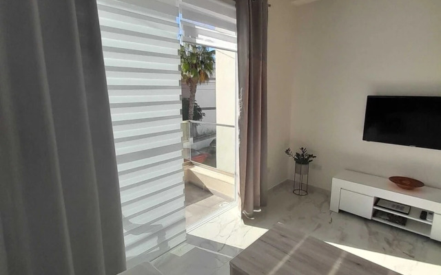 Cozy Couples Apartment in Qawra