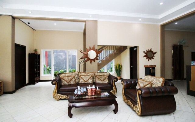 Airy Manggar Merbabu Belitung