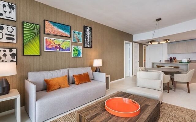 Hide Beach Residences