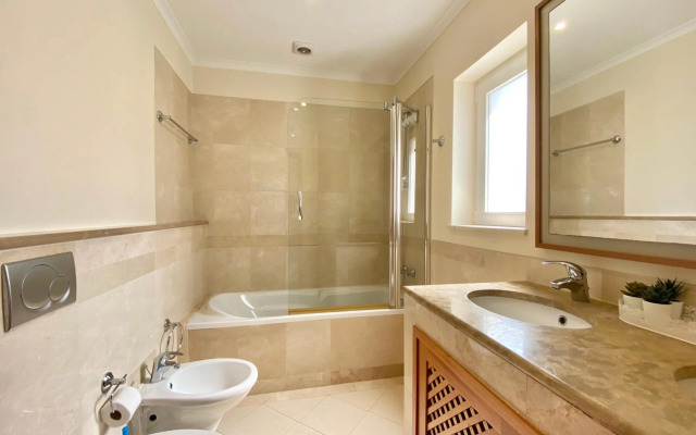 Amazing 2Bedroom apartment in Victoria Boulevard