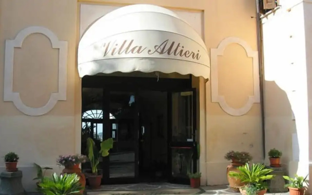 Villa Altieri
