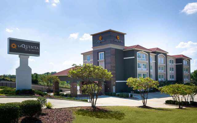 La Quinta Inn & Suites by Wyndham Tupelo