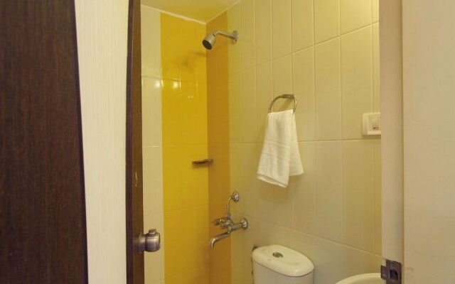 OYO 17116 Lng Hospitality