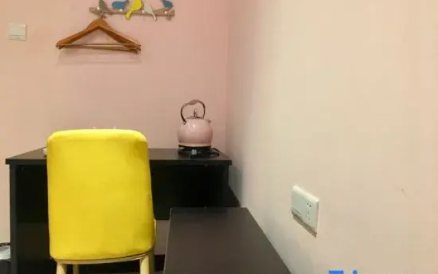 Zhuzhou Xinxing Cottage