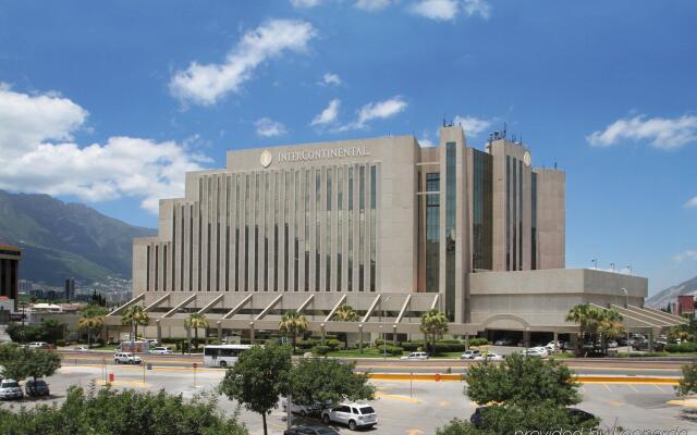 MS Milenium Monterrey, Curio Collection by Hilton