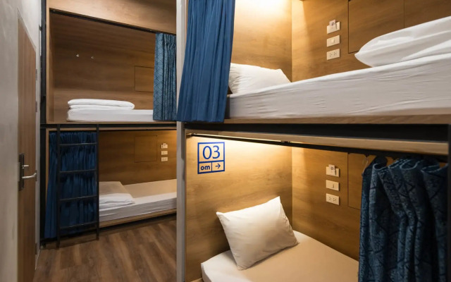 Natee Hostel