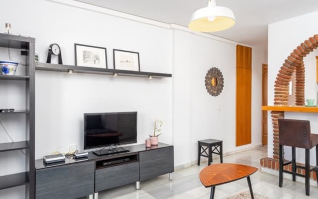 Apartment - 1 Bedroom with Pool and WiFi - 107888