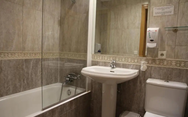 Hostal Acella
