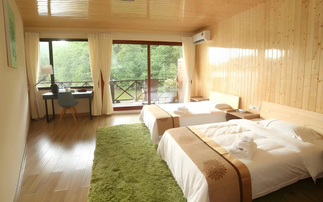 Gayang friendly water house homestay