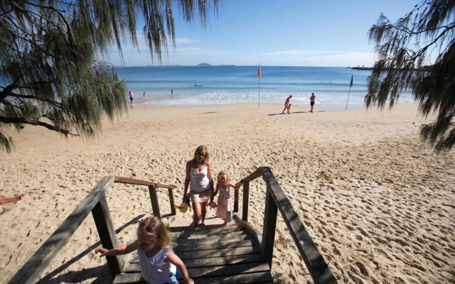 Alex Seaside Resort