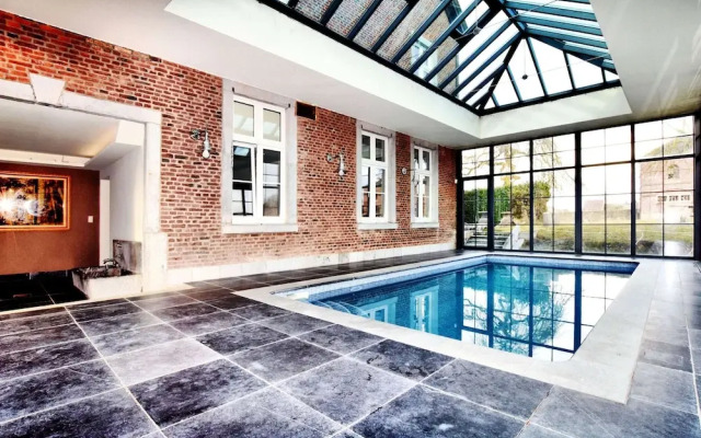 Luxurious Mansion With Indoor Pool and Sauna
