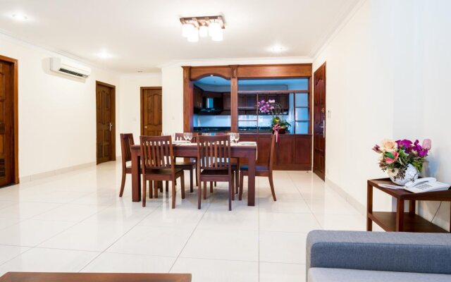 Hampton Hotel & Apartment