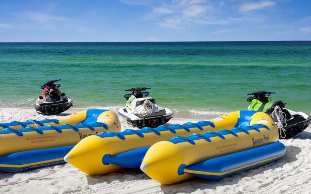 Holiday Terrace Beachfront Hotel, a By The Sea Resort