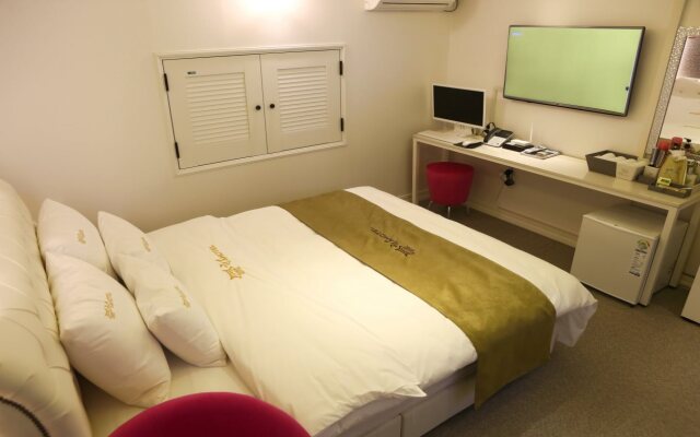Hanok Hotel
