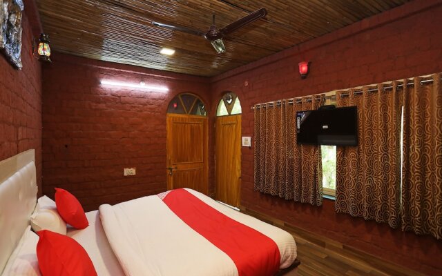 OYO 29068 The Green Petal Resort
