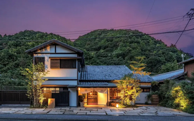 Izumigaya Craft Inn WARAKU