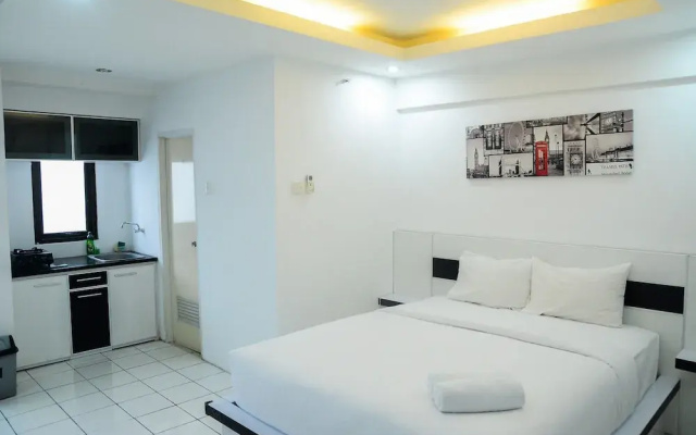 Comfort Studio Kebagusan City Apartment