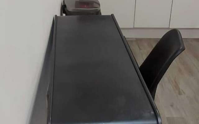 Gorgeous split level Belsize Park Apt