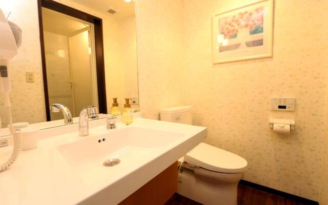 Hotel 3 O'Clock Tennoji