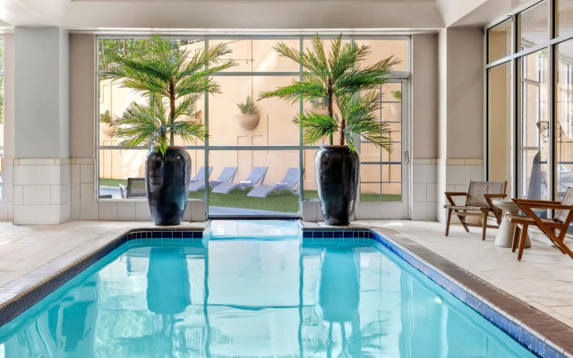 Sheraton Suites Galleria-Atlanta