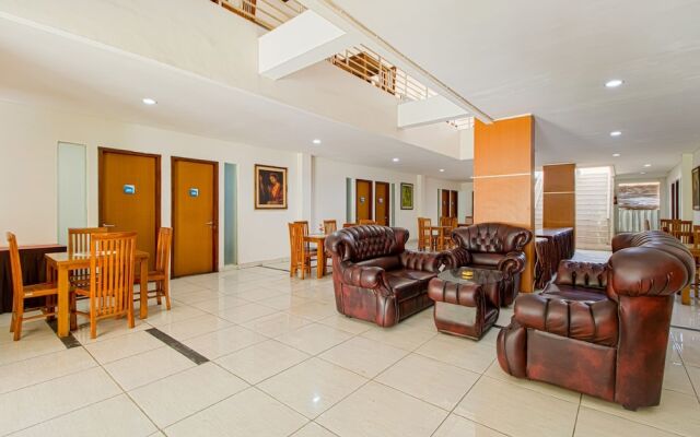 Prime Cailendra Hotel