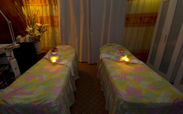 Parkside Suites Hotel Apartment