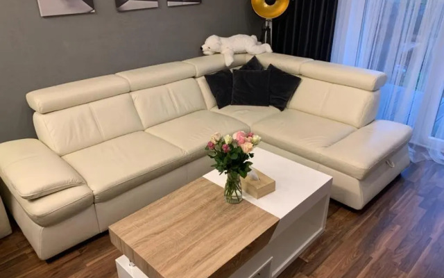 Krejcarek Garden Apartment