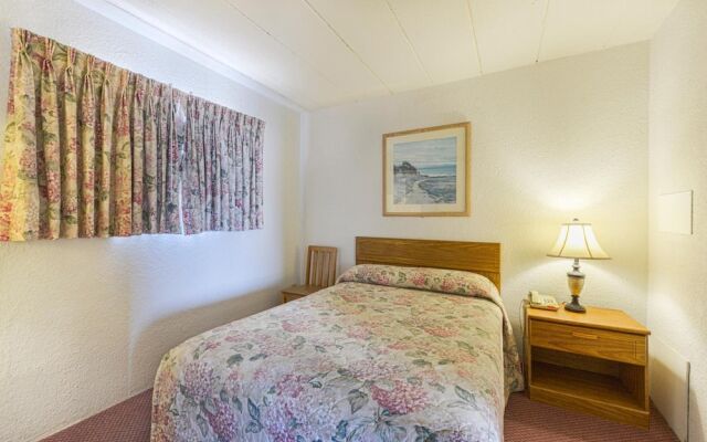 Panoramic Motel & Apartments