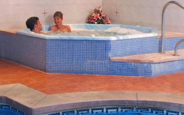 Apartamentos Silken Playa de Toro