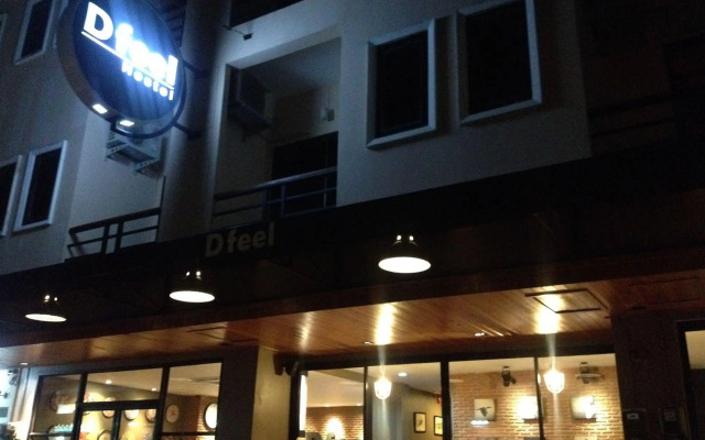 Dfeel House