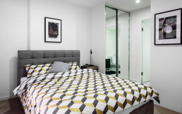 Roomerang at Melbourne Star 23