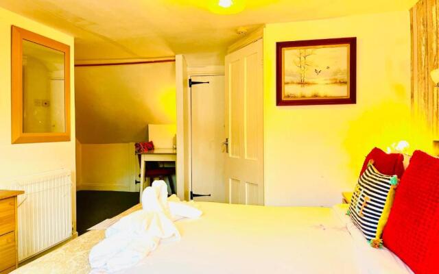 Rowantreebank Bed and Breakfast