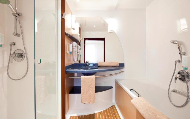 Novotel Suites Geneve Aeroport