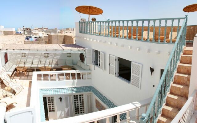 Riad Baladin