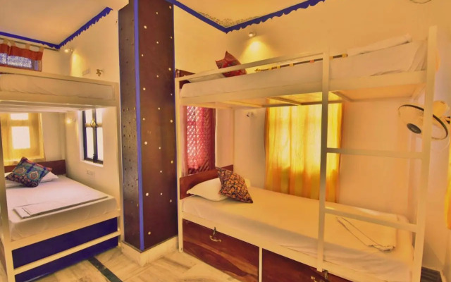Yogi Guest House