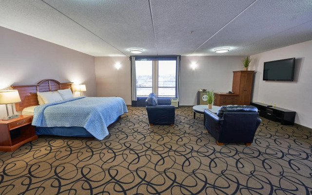 Seaport Resort & Marina