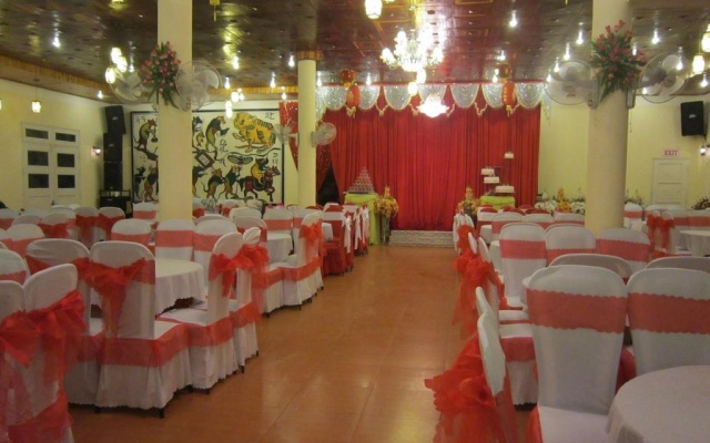 Phuc Loc Tho Hotel