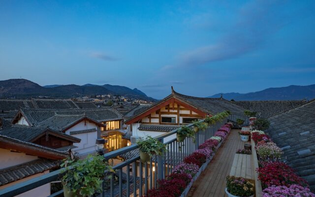 Floral Hotel Lijiang Qinyuan