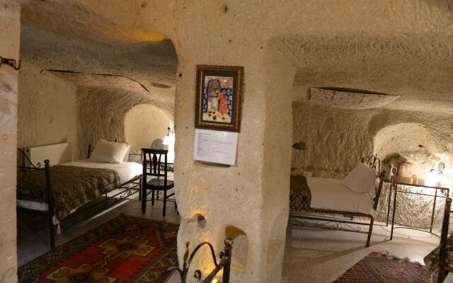 Caravanserai Cave Hotel