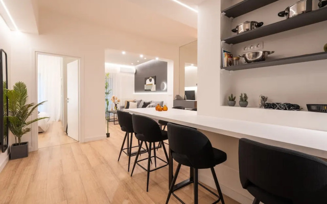 Exclusive and Deluxe Apartment in Athens