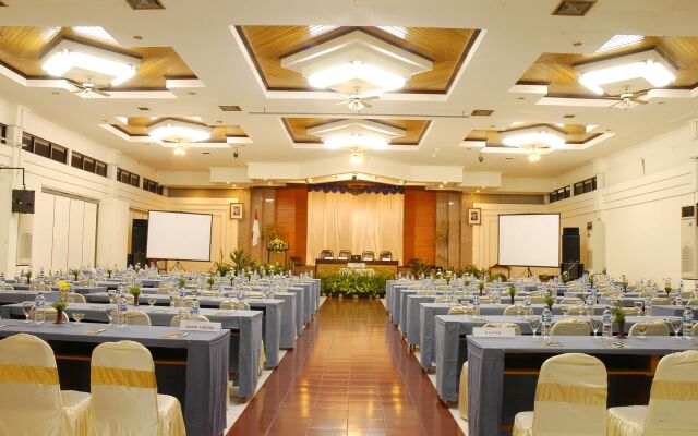 Purnama Hotel